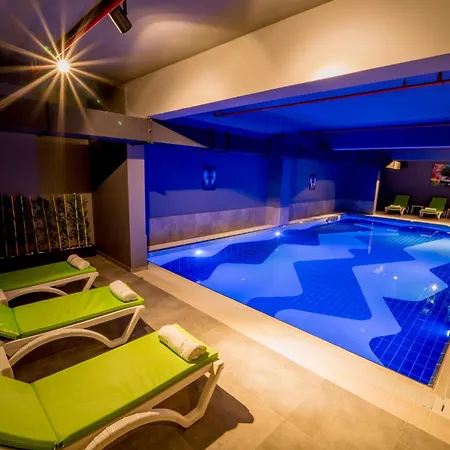 The Loft Ξενοδοχείο 2*