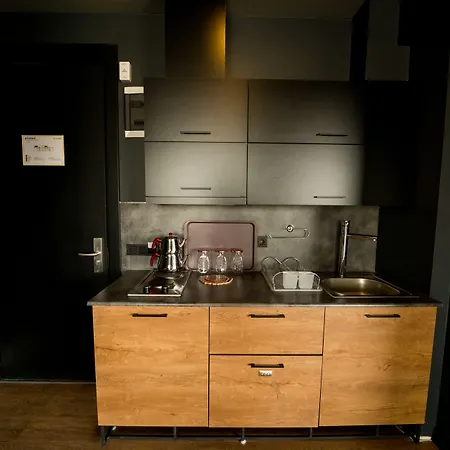 The Loft Hotel 2*