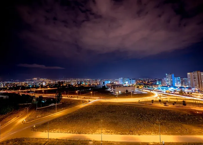 The Loft מלון 2*