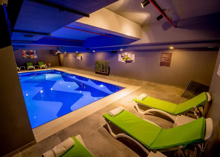 The Loft מלון 2*